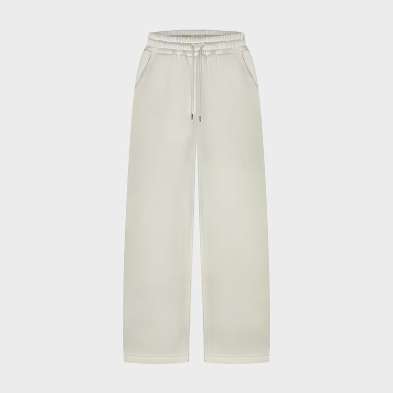 Cloud Essentials Sweats Cream