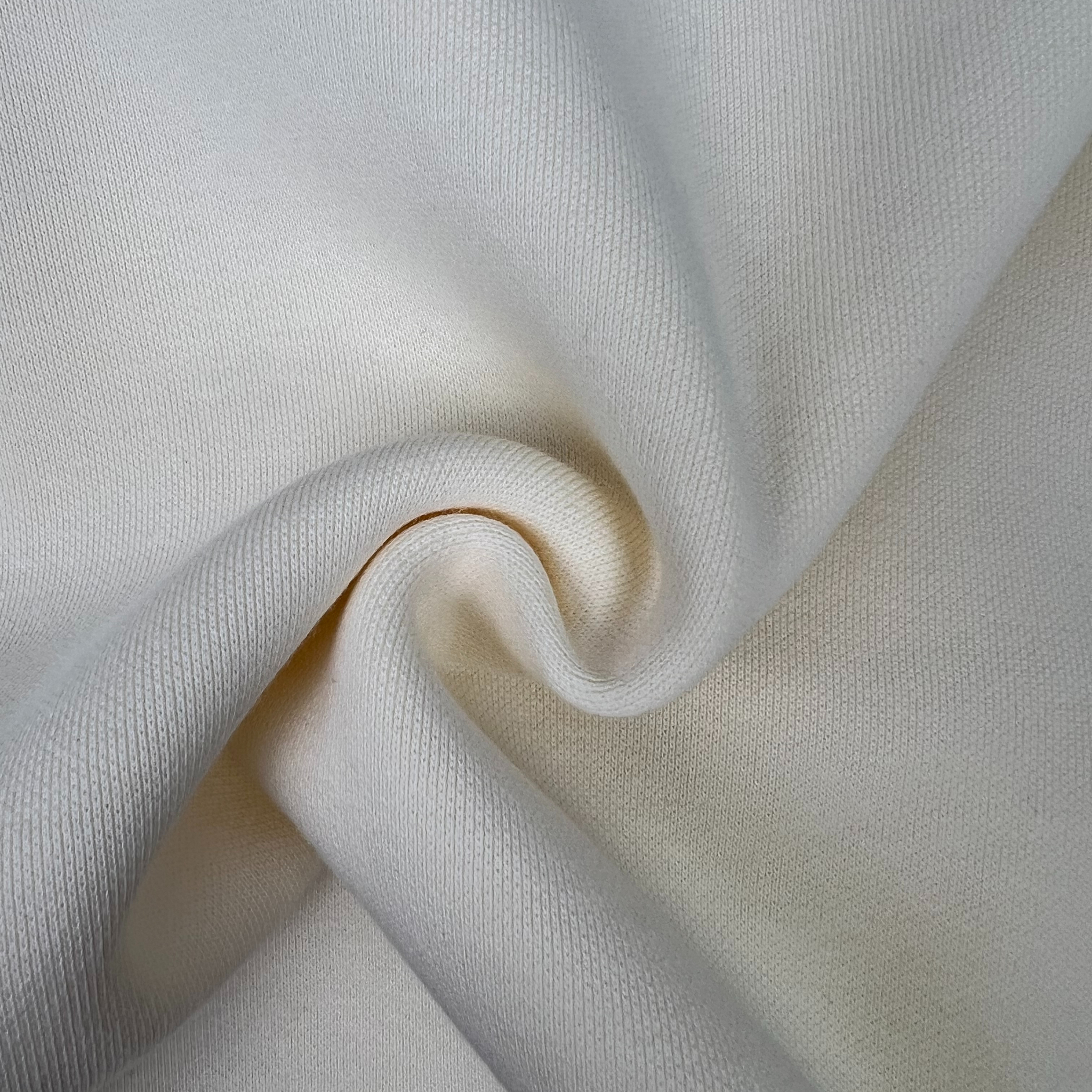 Cloud FW25 Farbic Close-Up